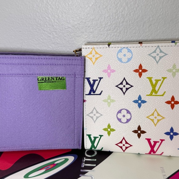 Louis Vuitton x Takashi Murakami toiletry pouch 19 with organizer. - Picture 5 of 9